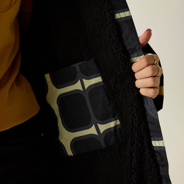 Regatta Womens Orla Kiely Waterproof Dry Changing Robe