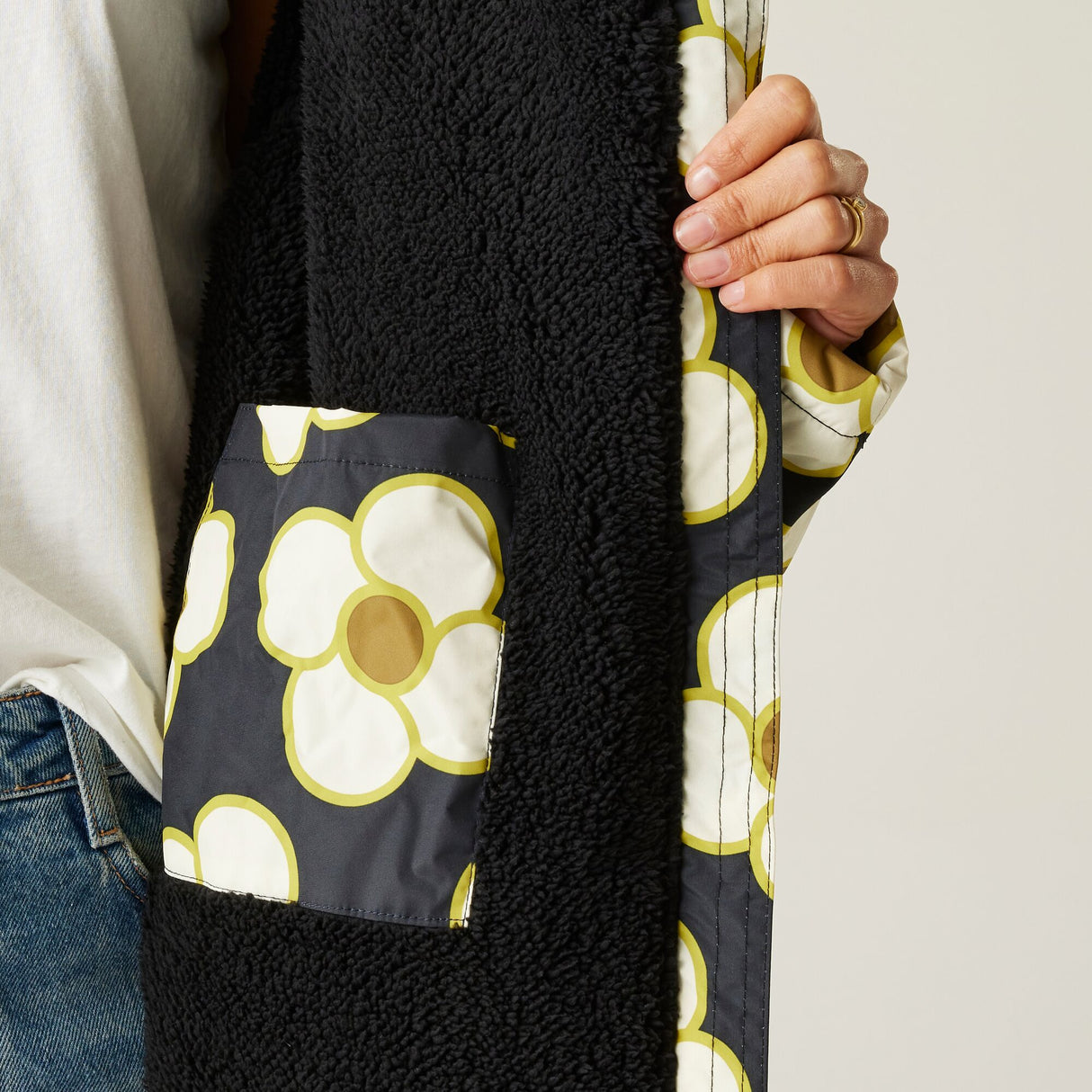 Regatta Womens Orla Kiely Waterproof Dry Changing Robe