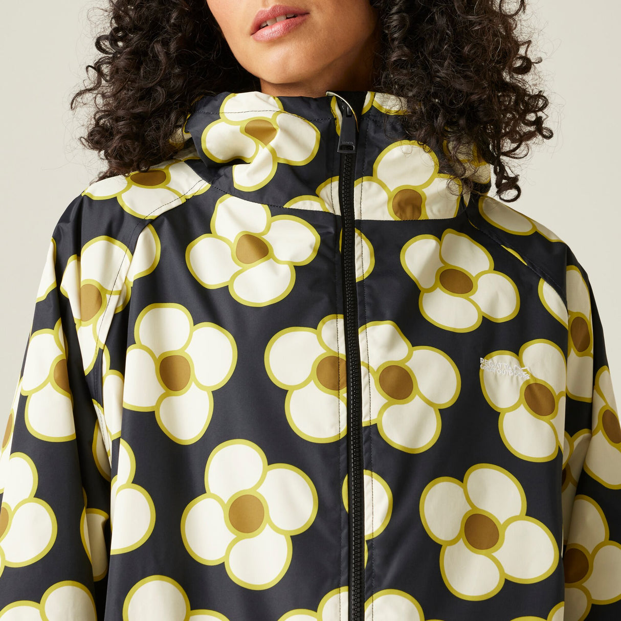 Regatta Womens Orla Kiely Waterproof Dry Changing Robe