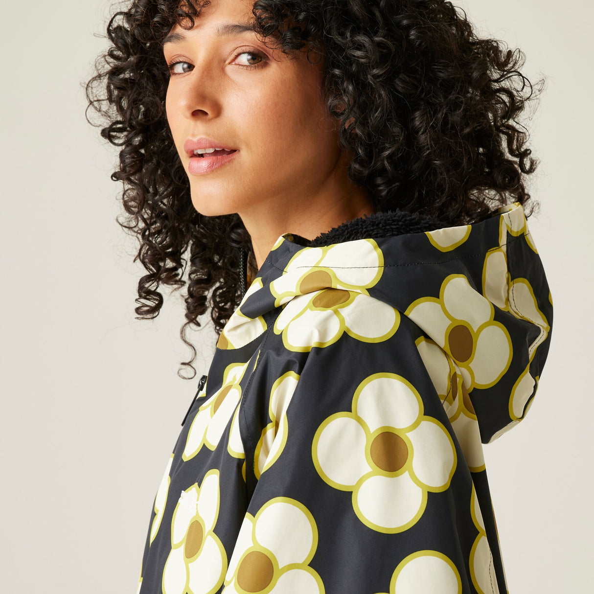 Regatta Womens Orla Kiely Waterproof Dry Changing Robe