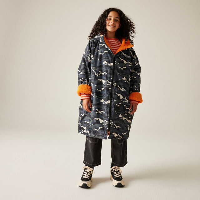 Regatta Kids Hooded Waterproof Dry Changing Robe