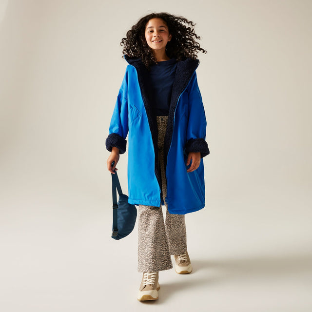 Regatta Kids Hooded Waterproof Dry Changing Robe